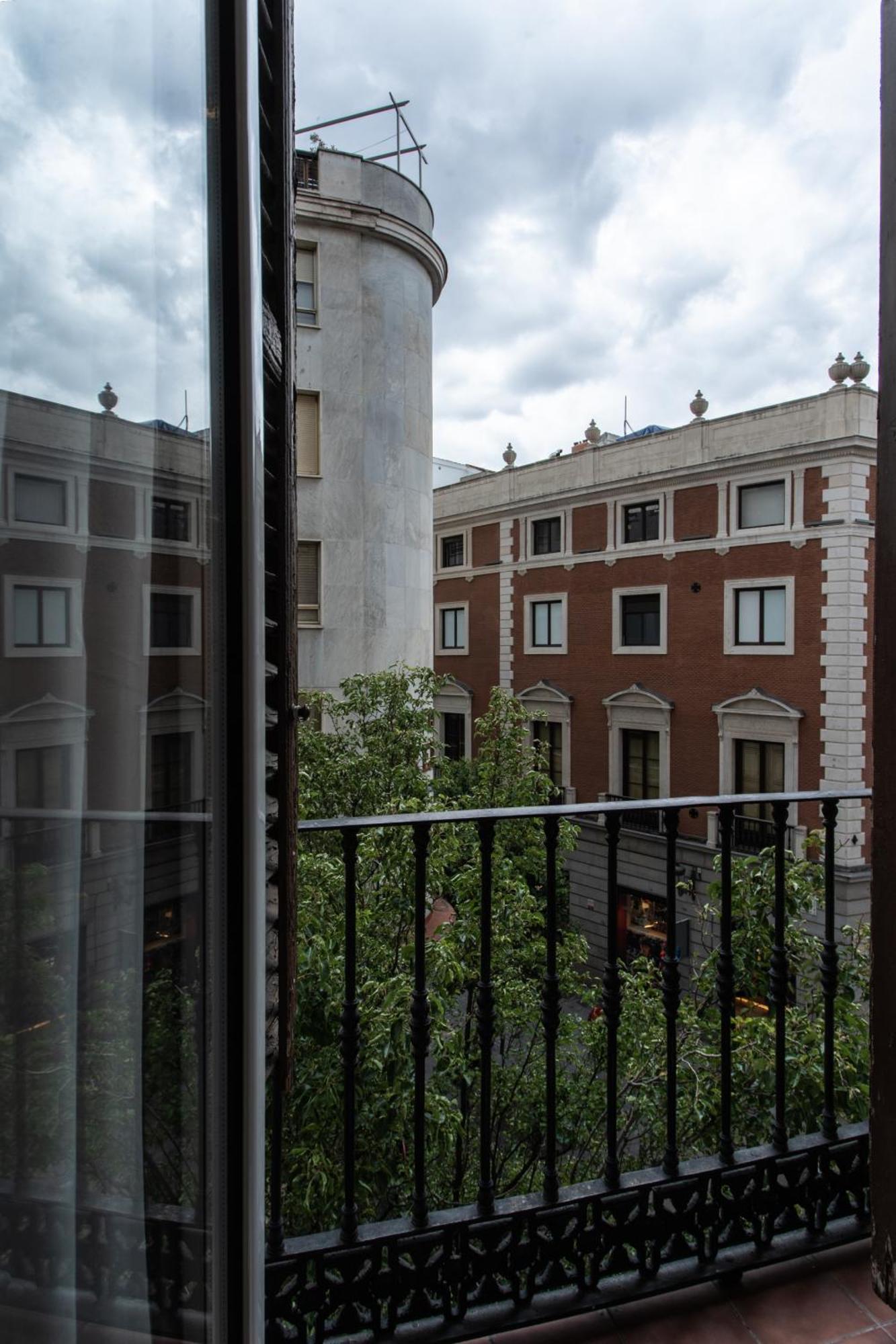 Suites You Zinc Madrid Esterno foto